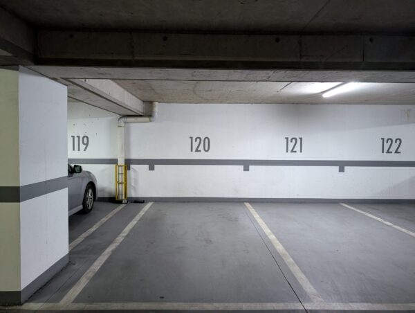 Estacionamiento en Las Condes - Imagen 3